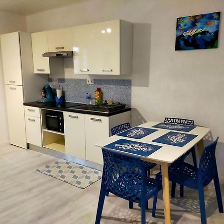 T2 Entre Riviere Et Chateau Centre Vitre Экстерьер фото